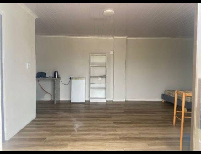 0 BEDROOM PROPERTY TO RENT IN RETREAT
